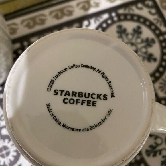 STARBUCKS 2008 Abbey set of 2 white brown print coffee mugs EST 1971 18 oz - Picture 4 of 6